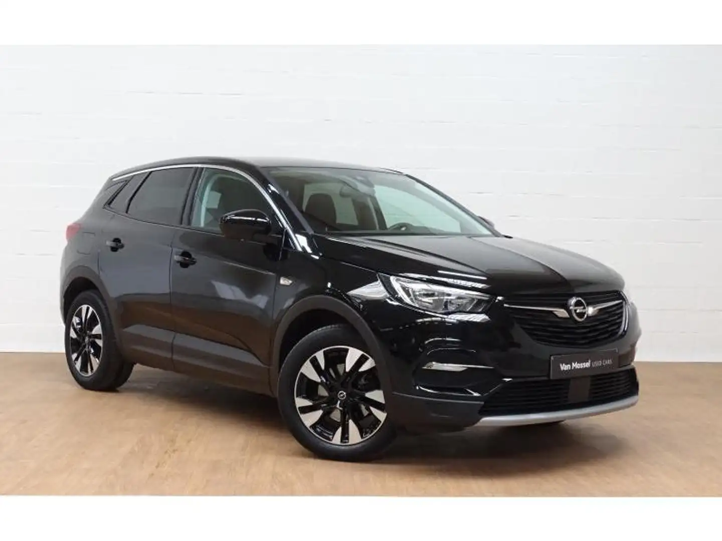 Opel Grandland X 1.2T Ultimate automaat Zwart - 2