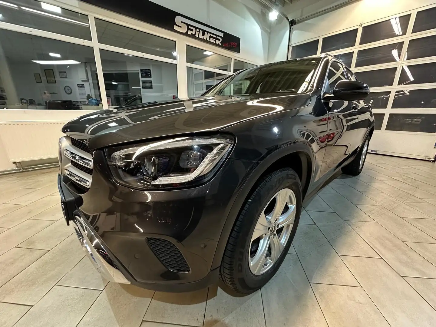 Mercedes-Benz GLC 300 de 4Matic,EQ,AHK,LED,ACC,Kamera,1.Hd Gris - 2