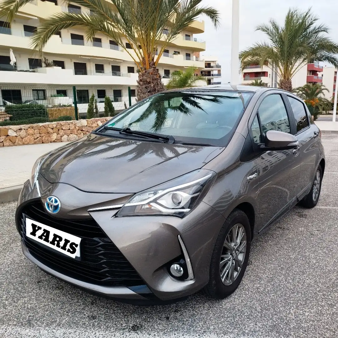 Toyota Yaris Hybrid 1.5 Active - 2