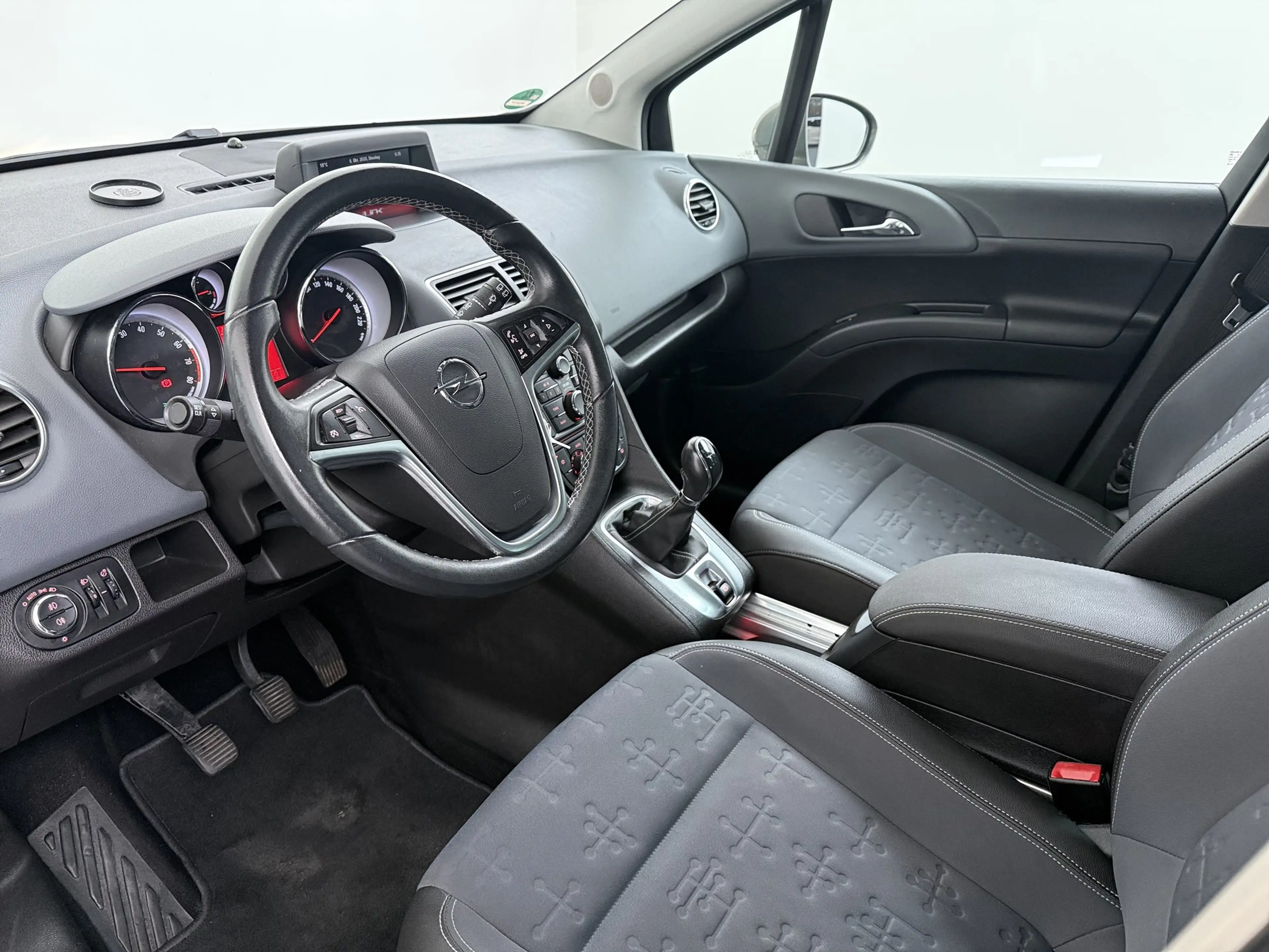 Opel Meriva 1.4 Turbo Cosmo / Trekhaak / Parkeersensoren / ECC — photo 8