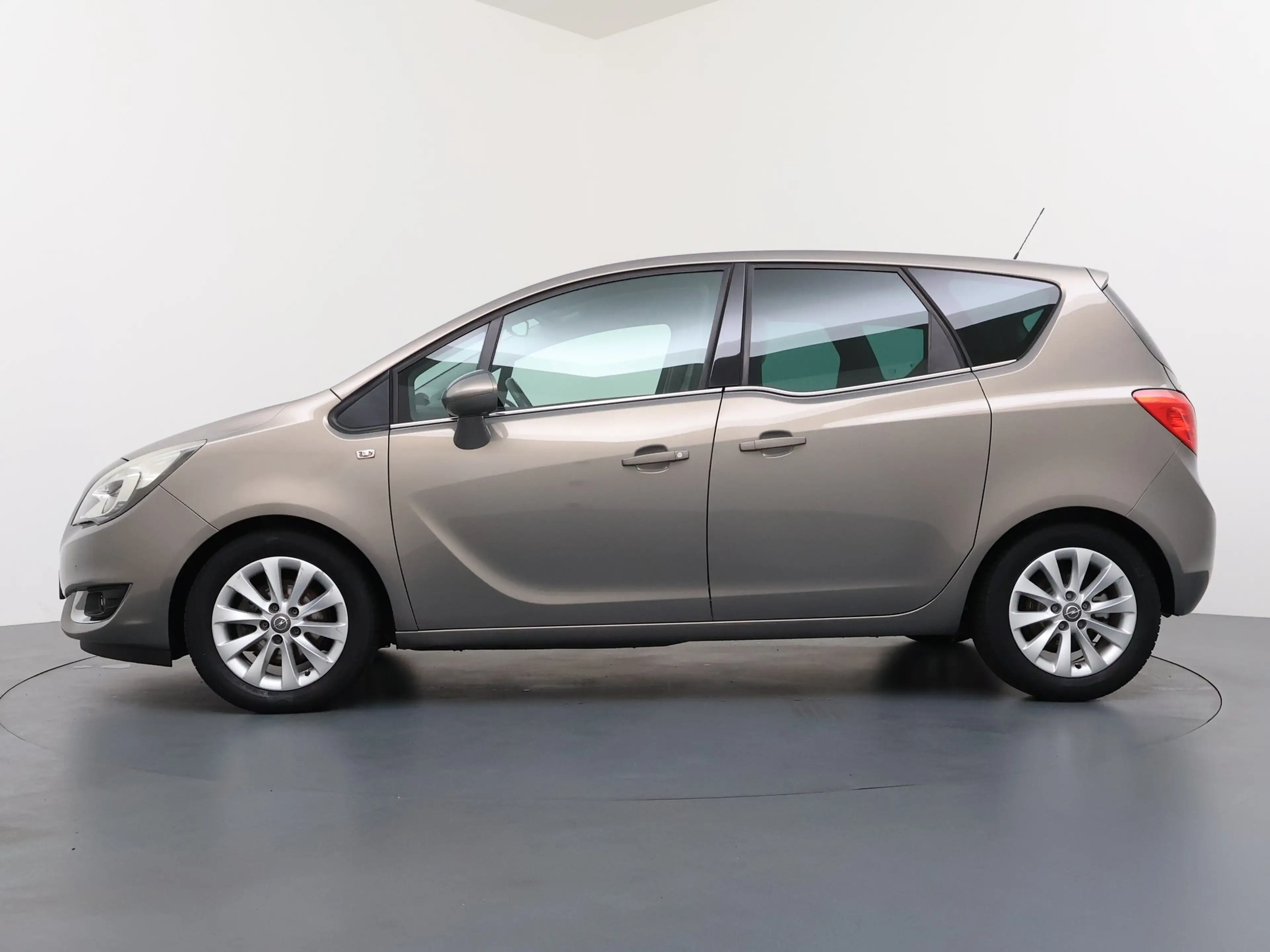 Opel Meriva 1.4 Turbo Cosmo / Trekhaak / Parkeersensoren / ECC — photo 13