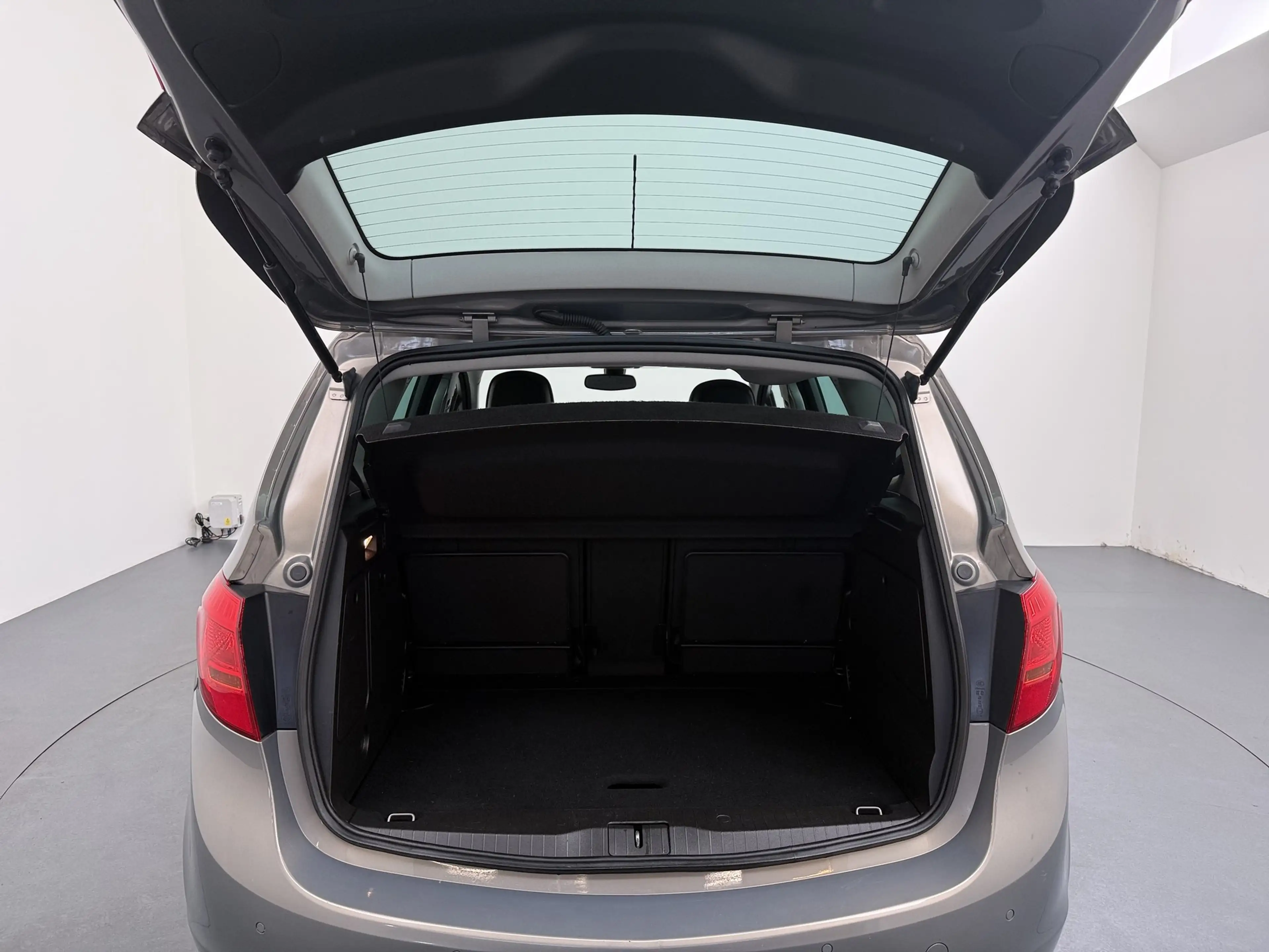 Opel Meriva 1.4 Turbo Cosmo / Trekhaak / Parkeersensoren / ECC — photo 30