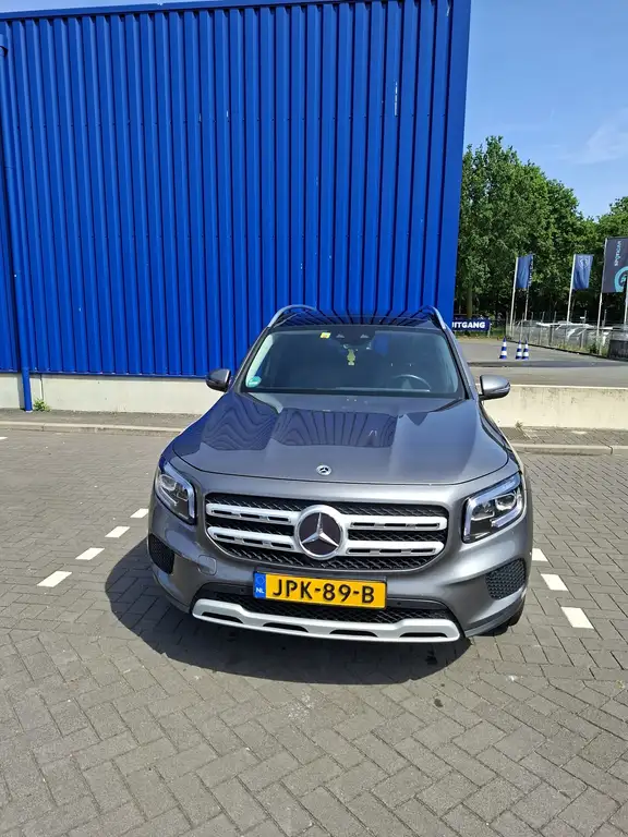 Mercedes-Benz GLB 250 2022 из Европы — купить под ключ