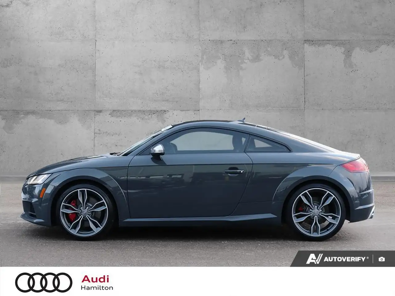 Audi TTS снимка Audi TTS