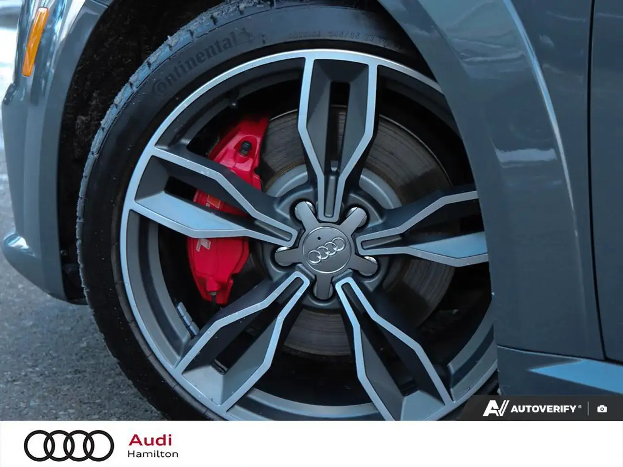 Audi TTS снимка Audi TTS