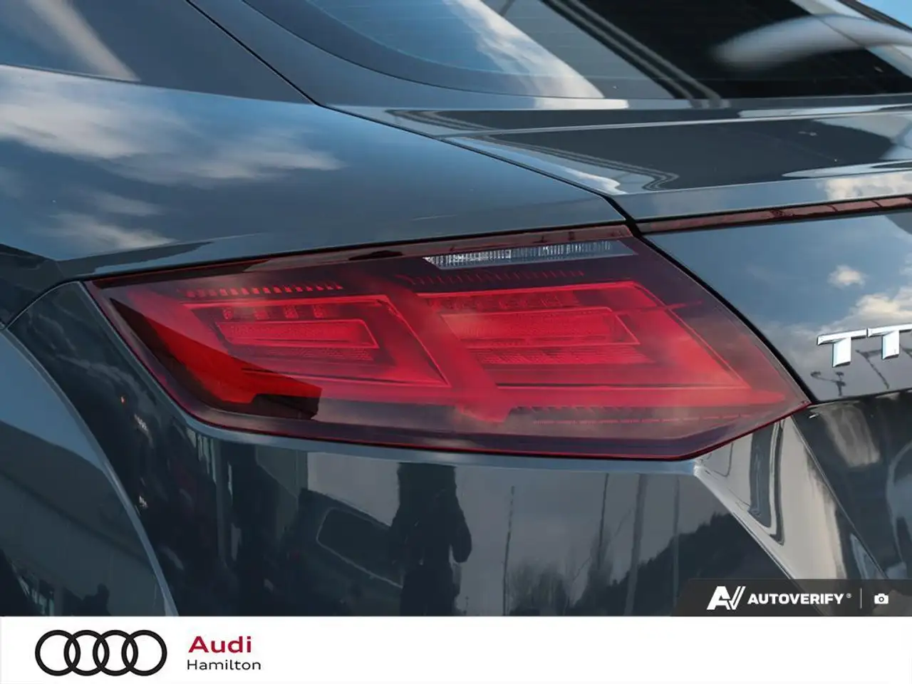 Audi TTS снимка Audi TTS