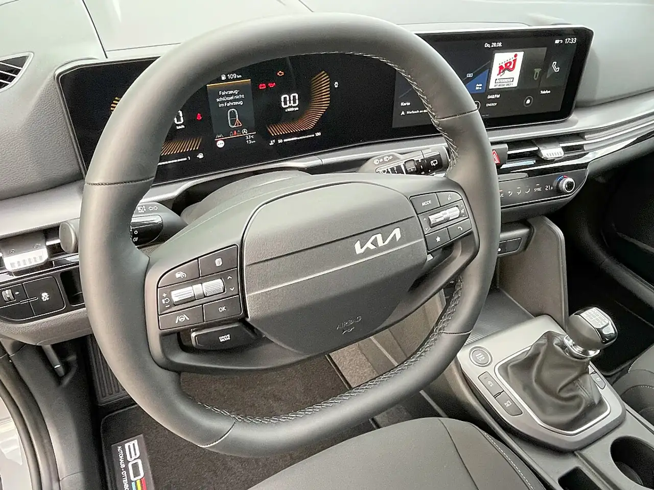 Kia Sportage 1,6 TGDI Silber 15