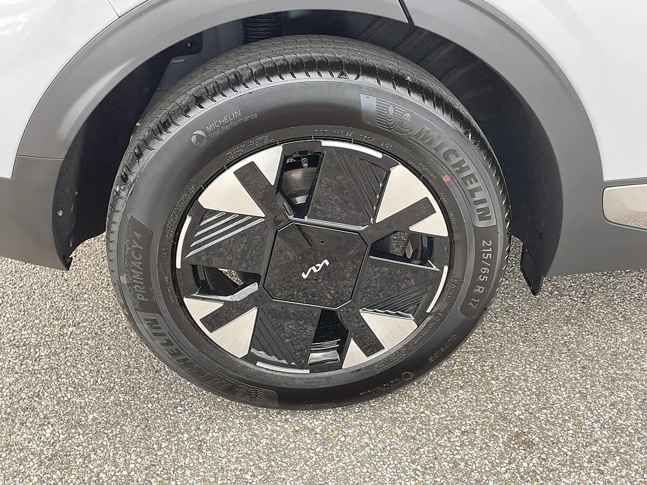 Kia Sportage 1,6 TGDI Silber 6