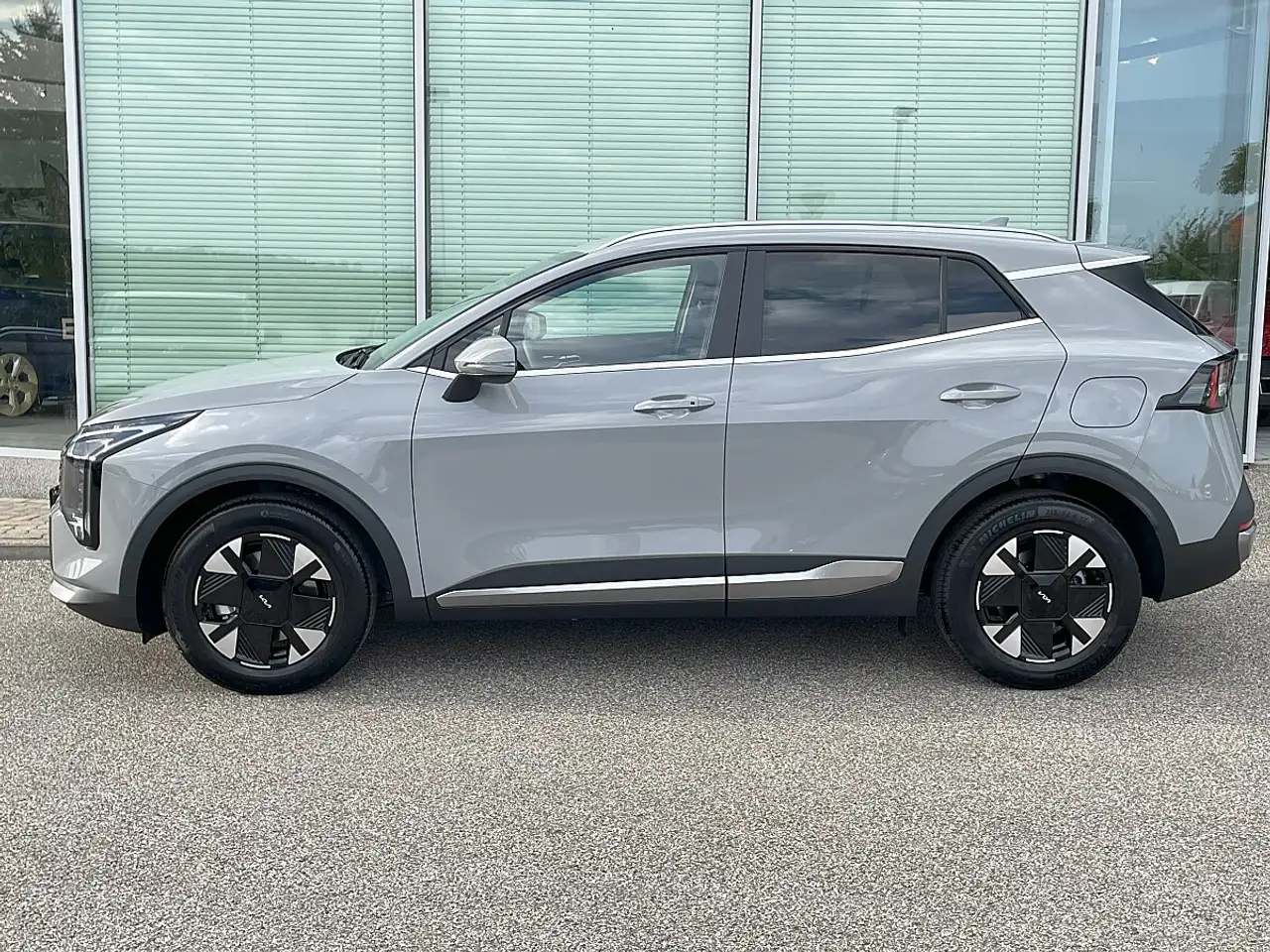 Kia Sportage 1,6 TGDI Silber 3