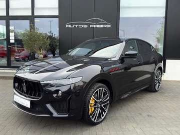 3.8 V8 Biturbo Trofeo 580pk Full option 1 owner