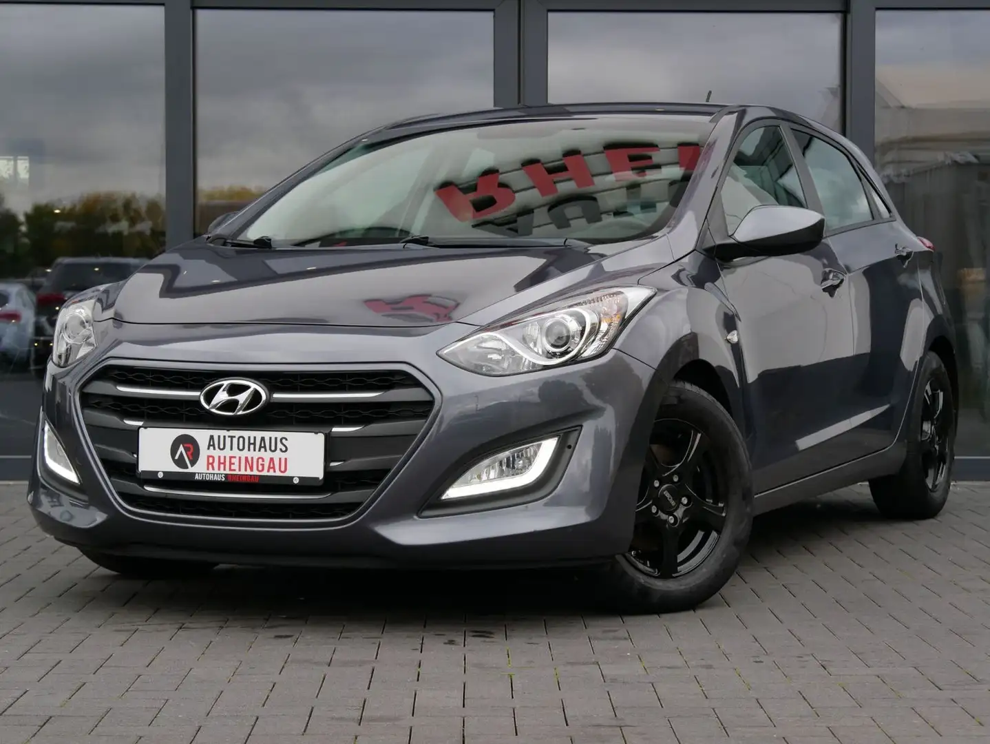 Hyundai i30 1.4 Classic blue GARANTIE/TÜV NEU Silber - 1