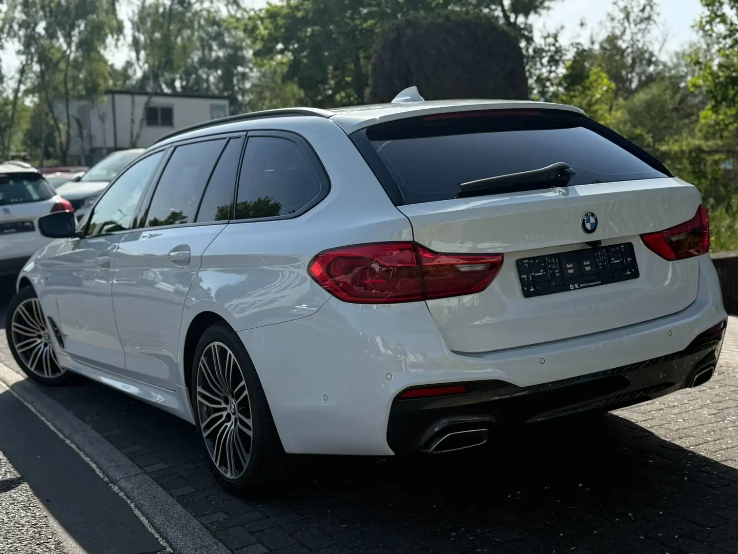 BMW 520 520 d M Sport/MWST/GARANTIE/TÜV-Juli.2026 Blanc - 2