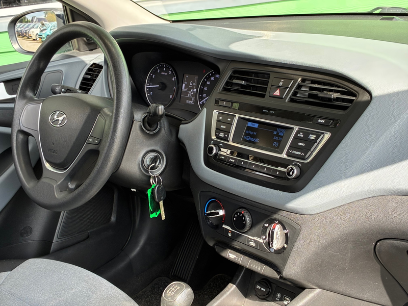 Hyundai i20 1.2 LP i-Drive|Nieuwe APK|Elektrische Ramen|Trekha — photo 12