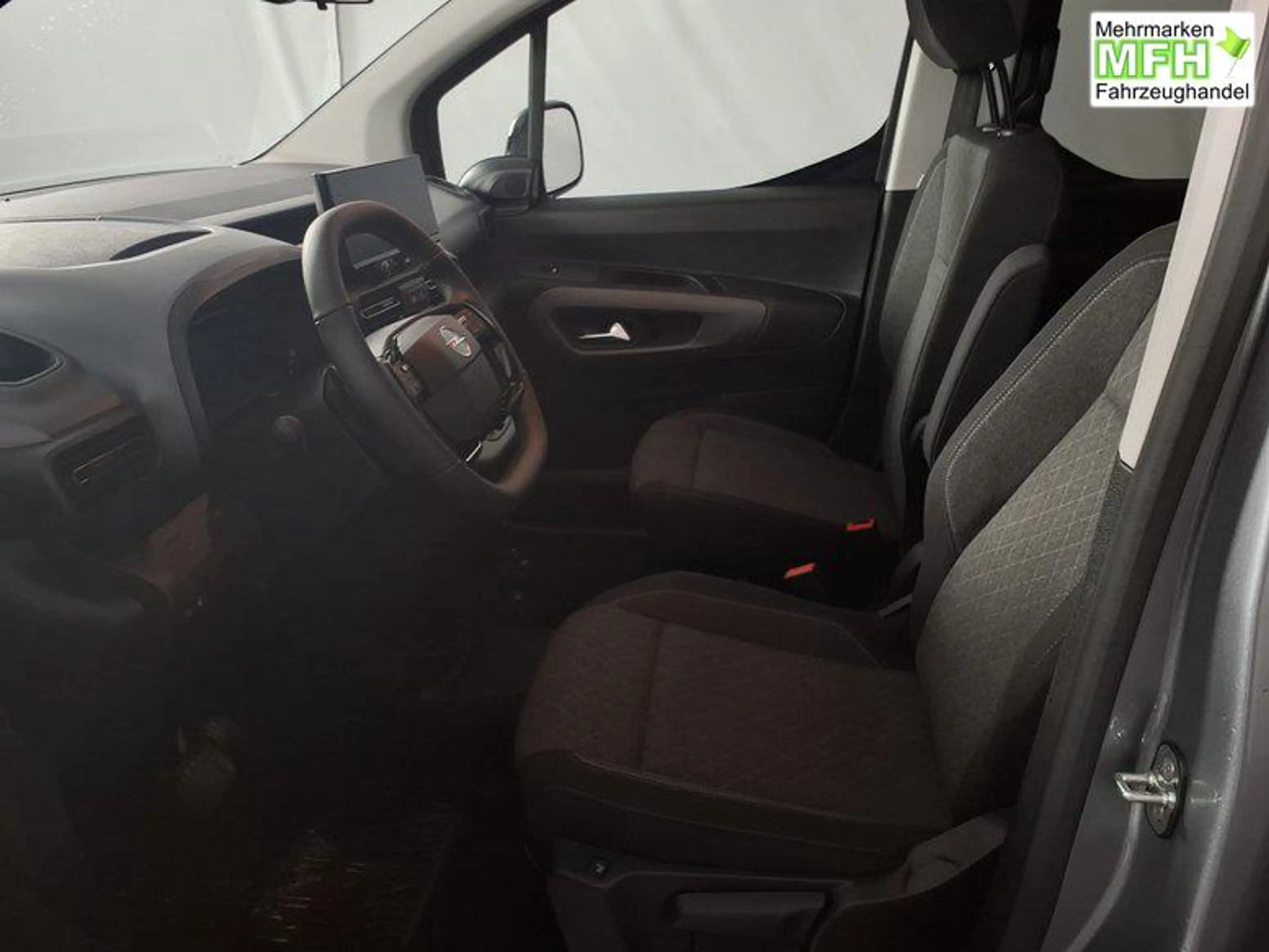 Opel Combo Life GS XL 1.5 Diesel 8-Gang Automatik 96 kW (131 PS... — photo 8