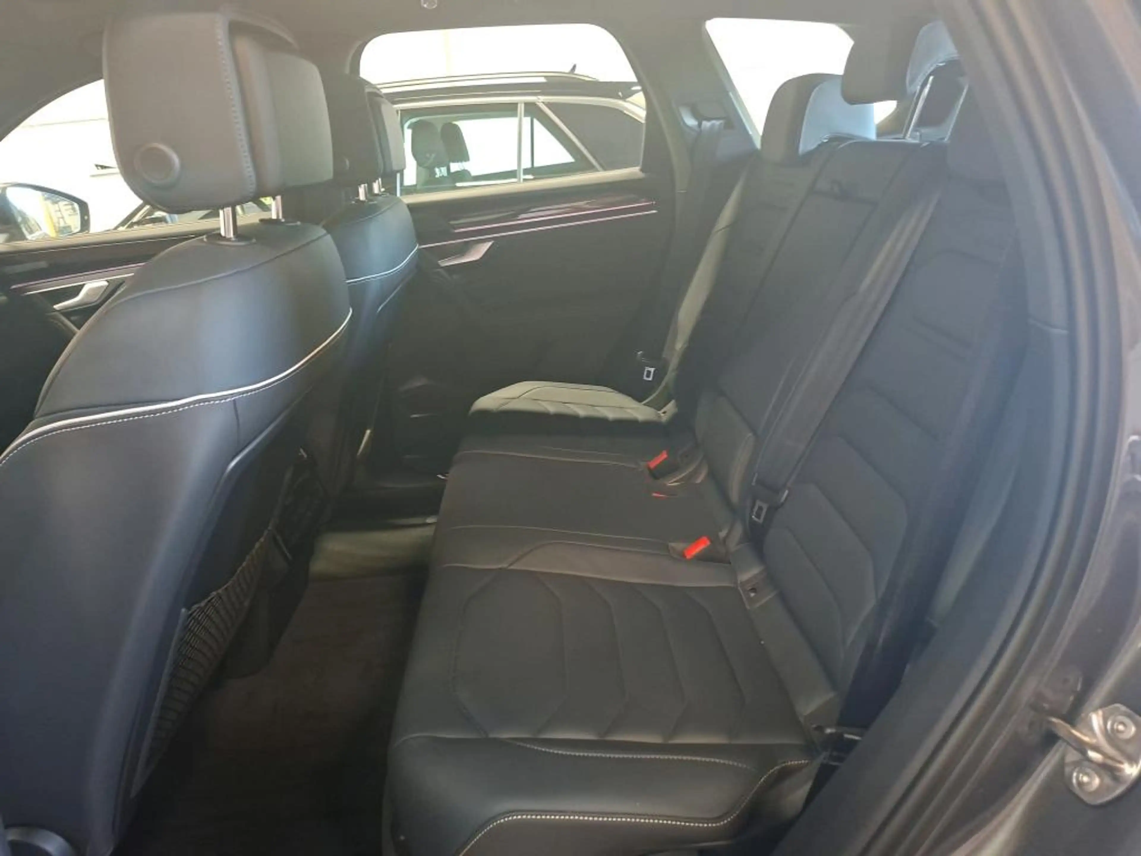 Volkswagen Touareg V6 TDI 4Mot. Elegance *21Zoll*PANORAMA*AHK*SitzKlima* — photo 9