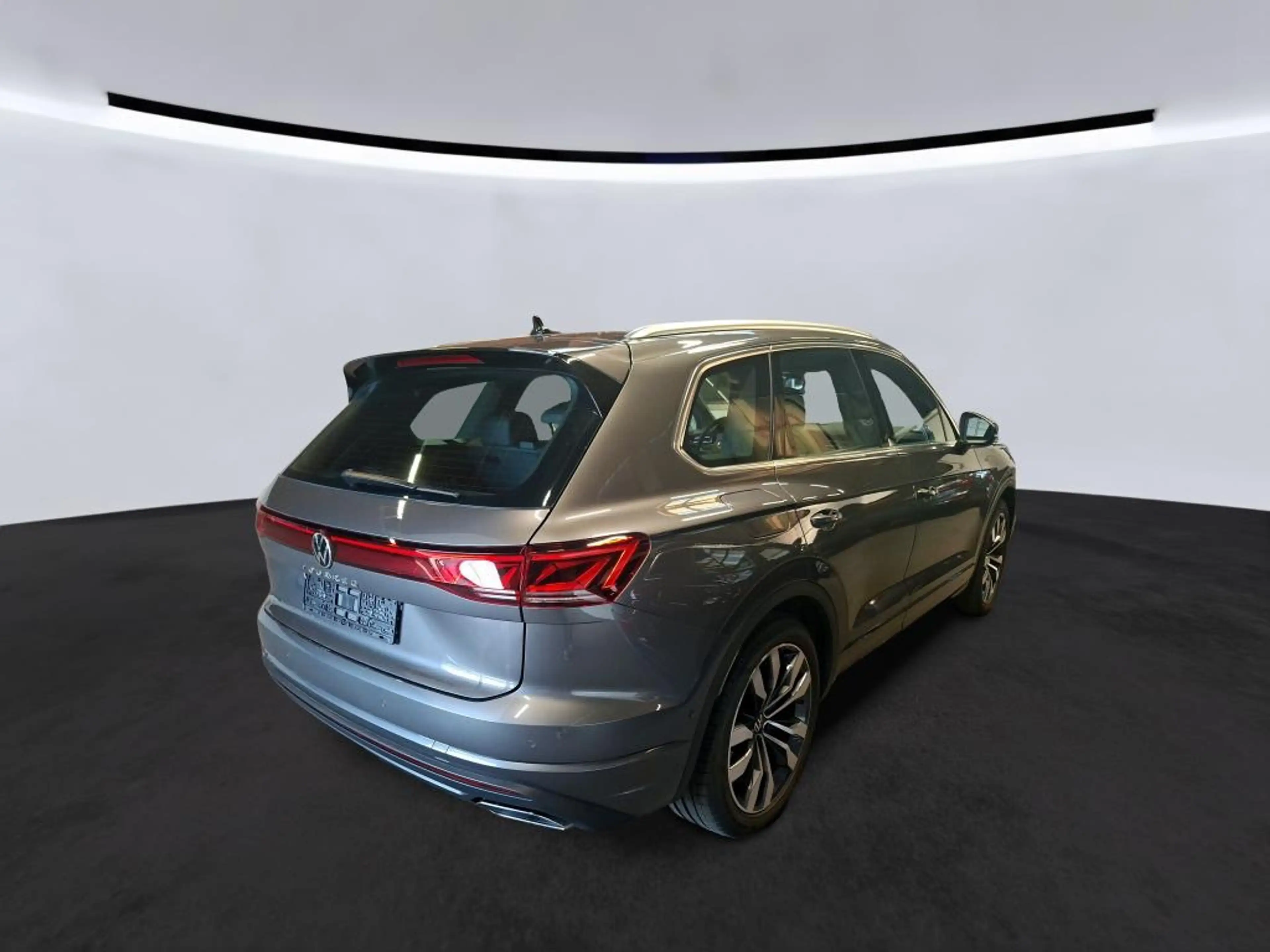 Volkswagen Touareg V6 TDI 4Mot. Elegance *21Zoll*PANORAMA*AHK*SitzKlima* — photo 4