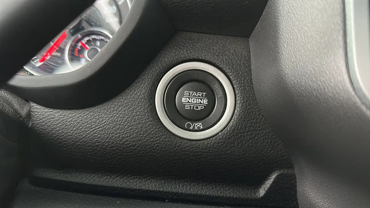 RAM 2500 снимка RAM 2500