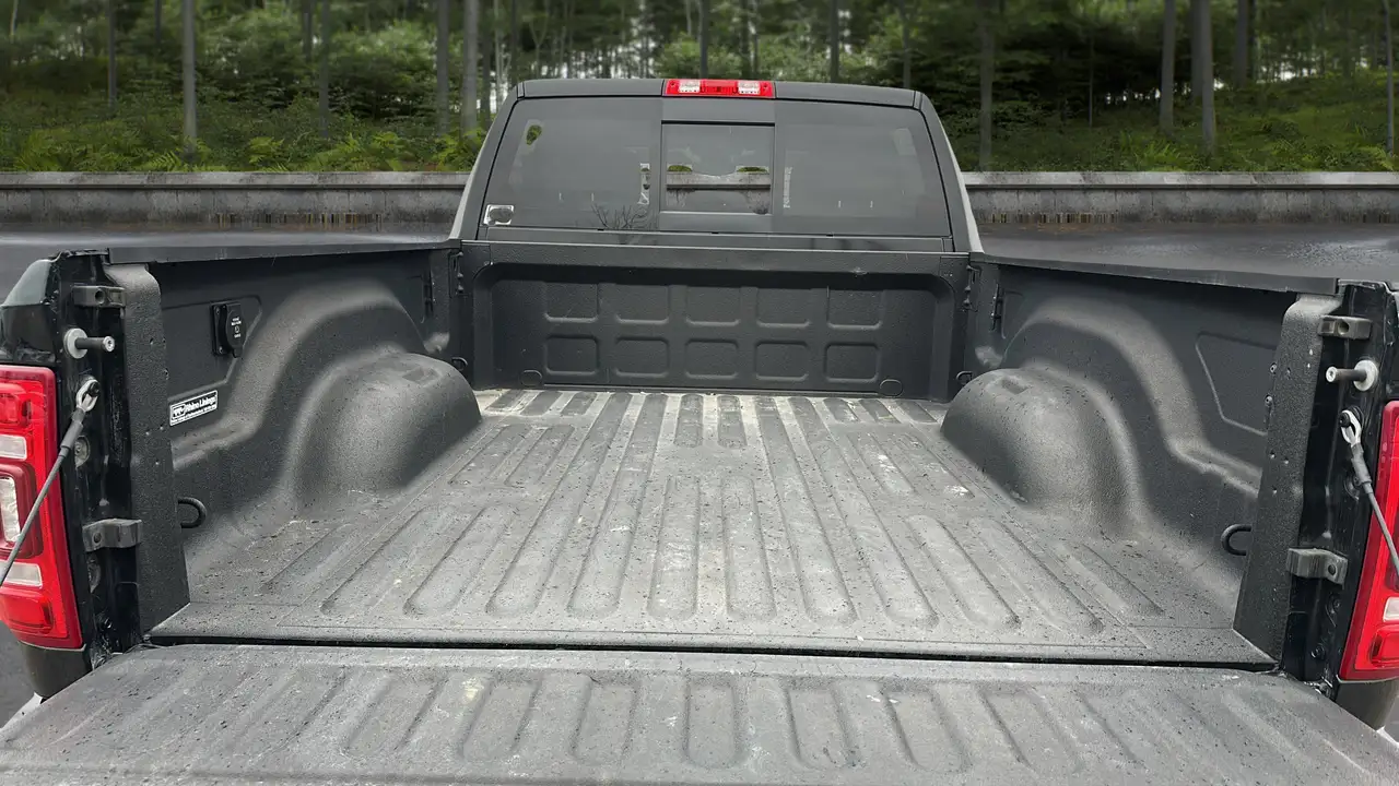 RAM 2500 снимка RAM 2500