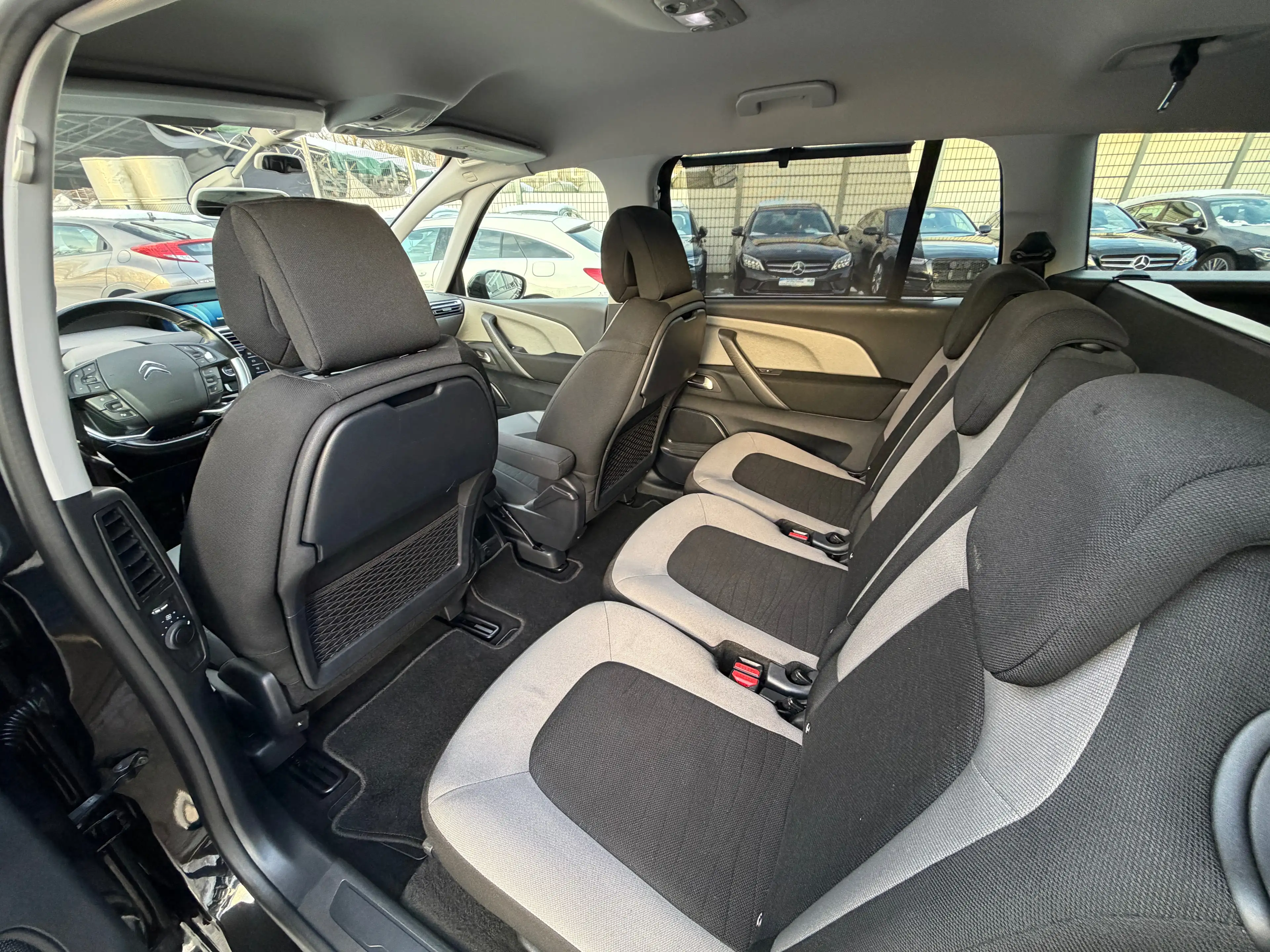 Citroen Grand C4 SpaceTourer Selection 7-Sitzer / Rückfahrkamera / — photo 10