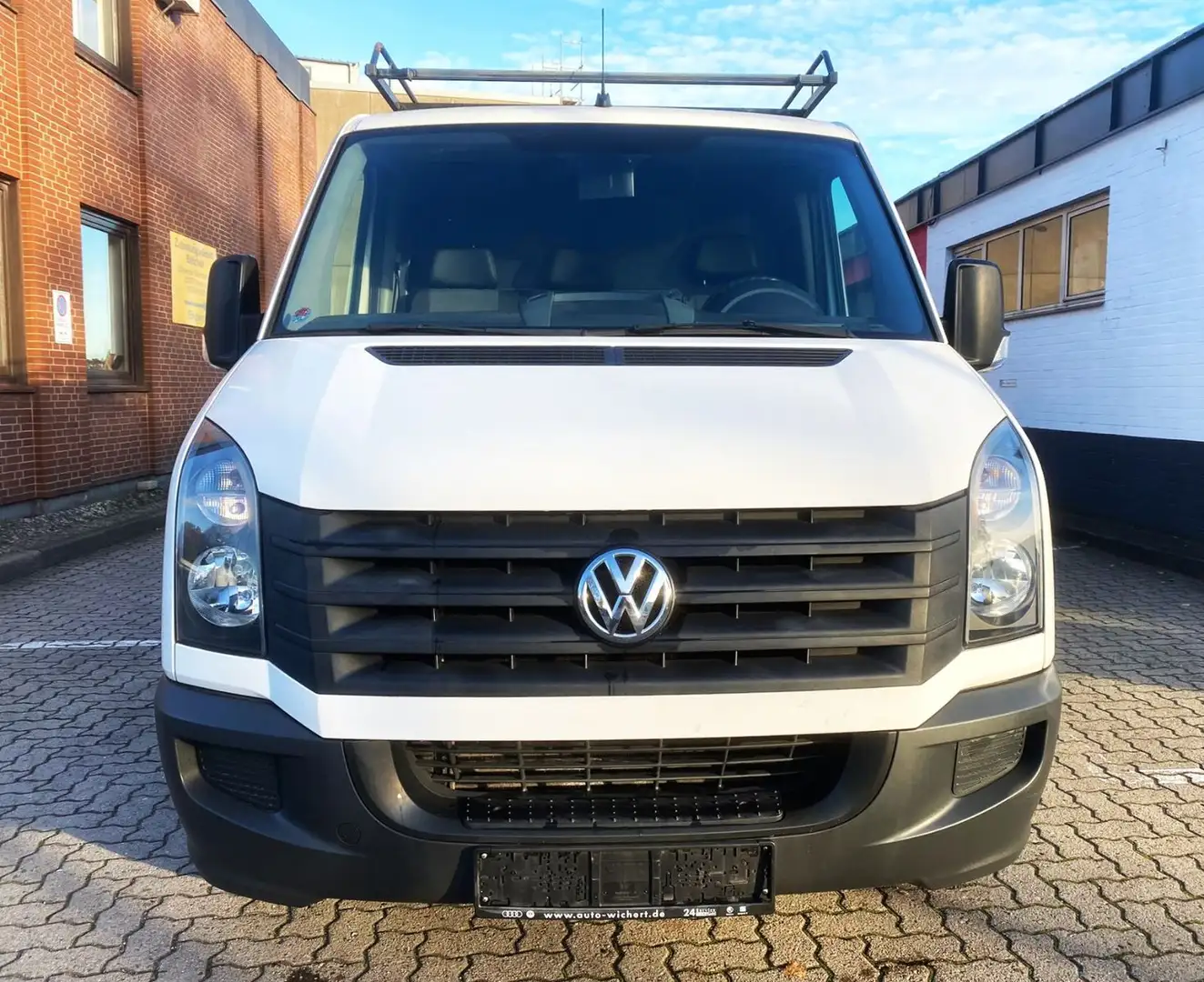 Volkswagen Crafter 2.0 TDI Kasten 30 kurz L1H1 Weiß - 2