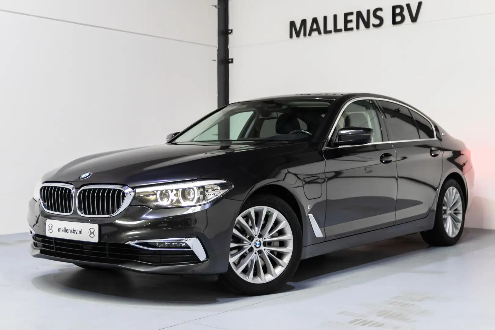BMW 530 5-serie 530e iPerformance High Executive DEALEROH/ Gris - 1