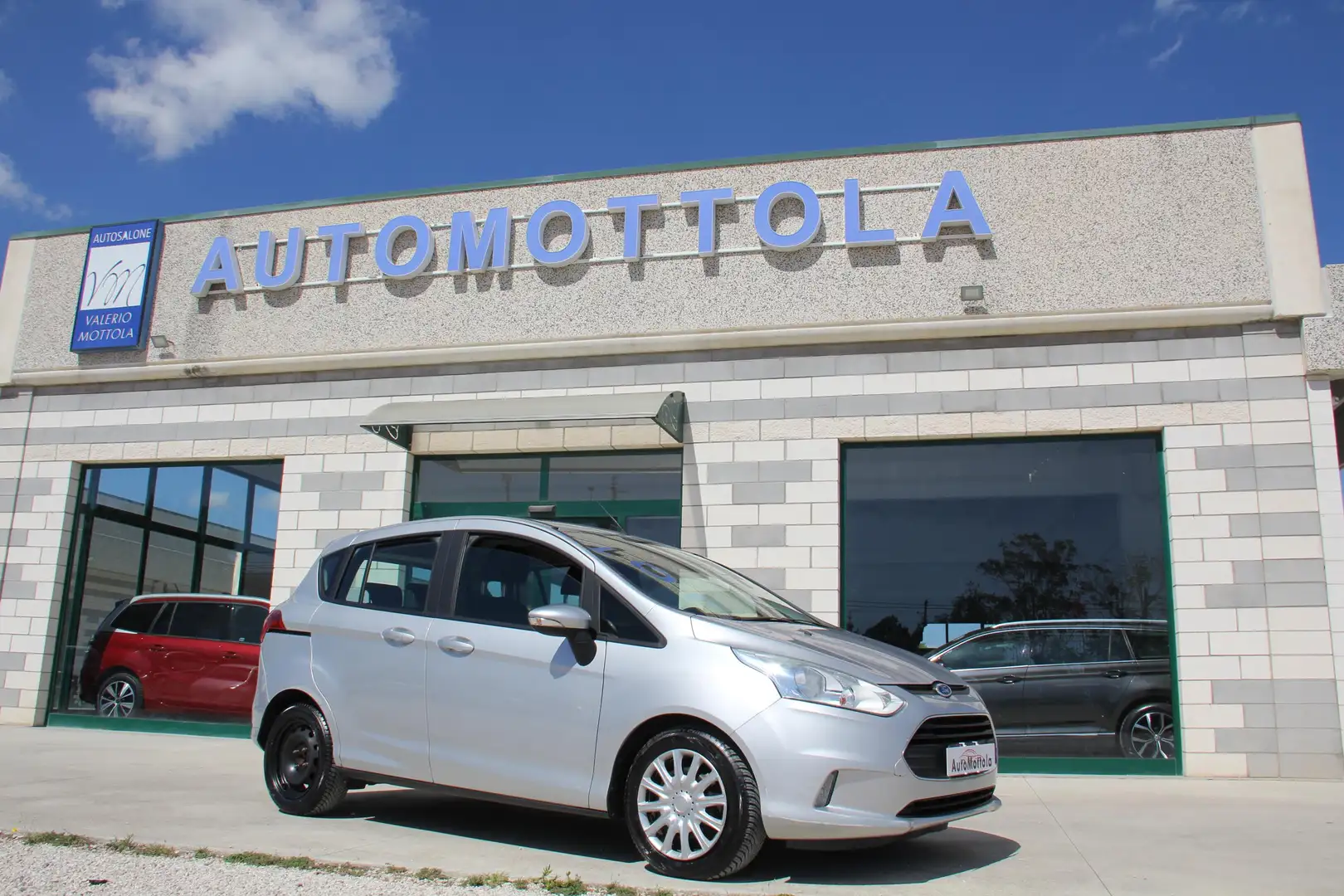 Ford B-Max 1.5 tdci Business 75cv Argent - 1