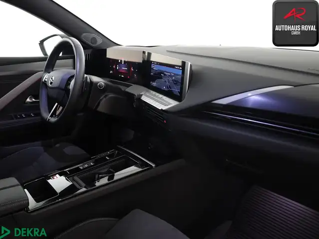 Opel Astra view 10