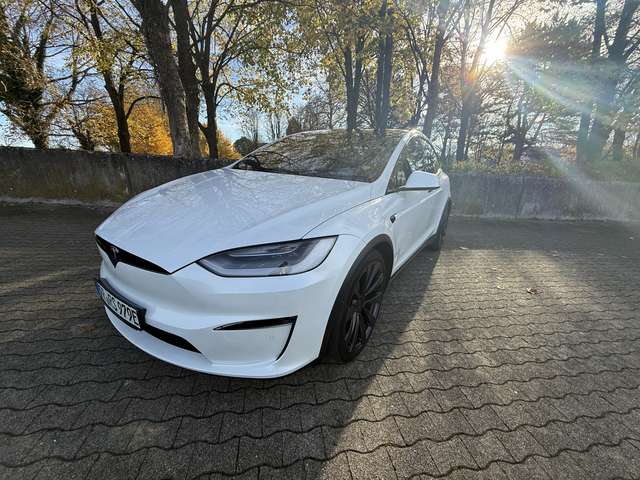Tesla Model X Plaid AHK 6 Sitzer 22“ AHK inkl. MwSt. aus. Yoke