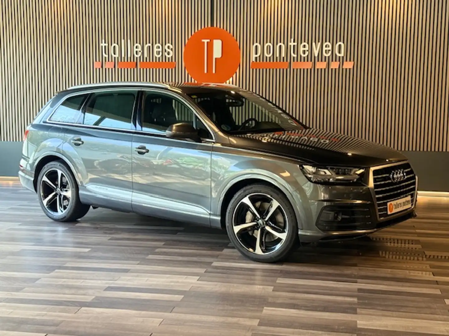 Audi Q7 50 TDI Sport quattro tiptronic Gris - 1
