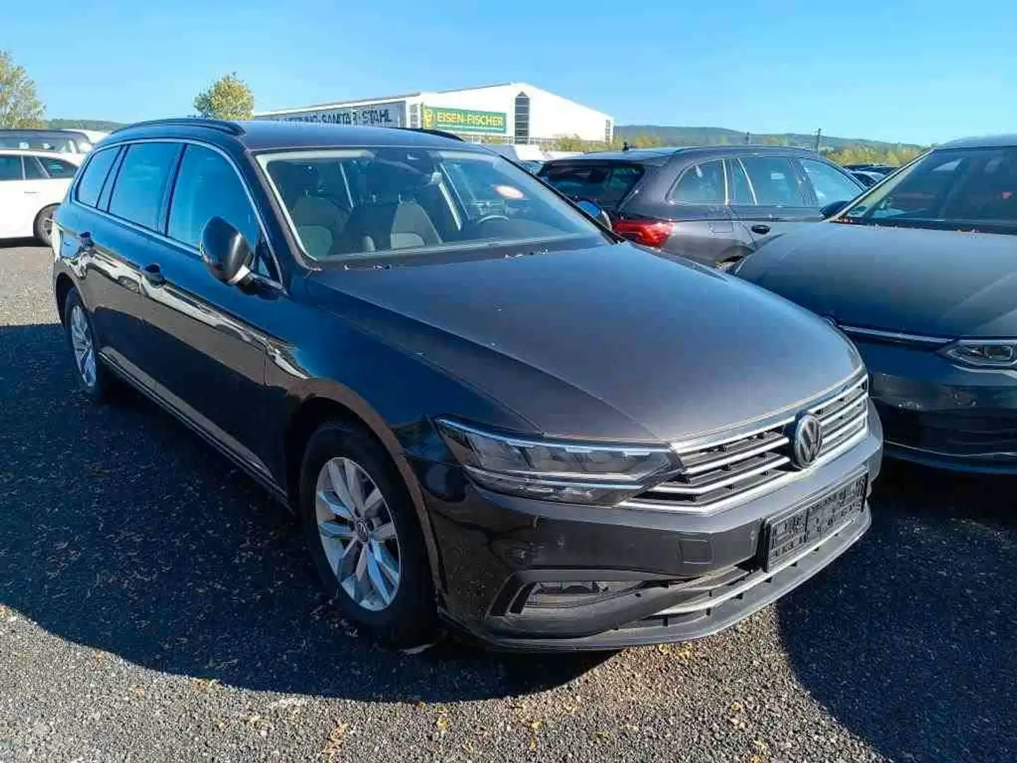 Volkswagen Passat Variant PASSAT 2.0 TDI/AUTOMATIK/AHK/ACC/LED/MASSAGE/DAB Grau - 1