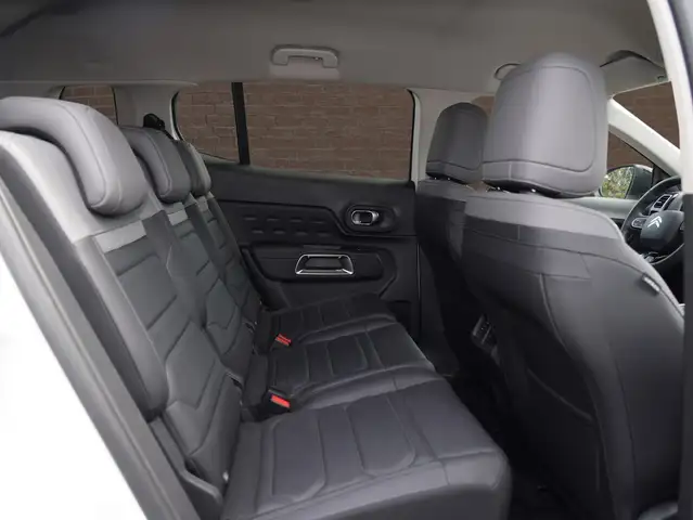 Citroen C5 Aircross view 8