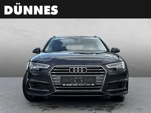 Audi A4 view 8