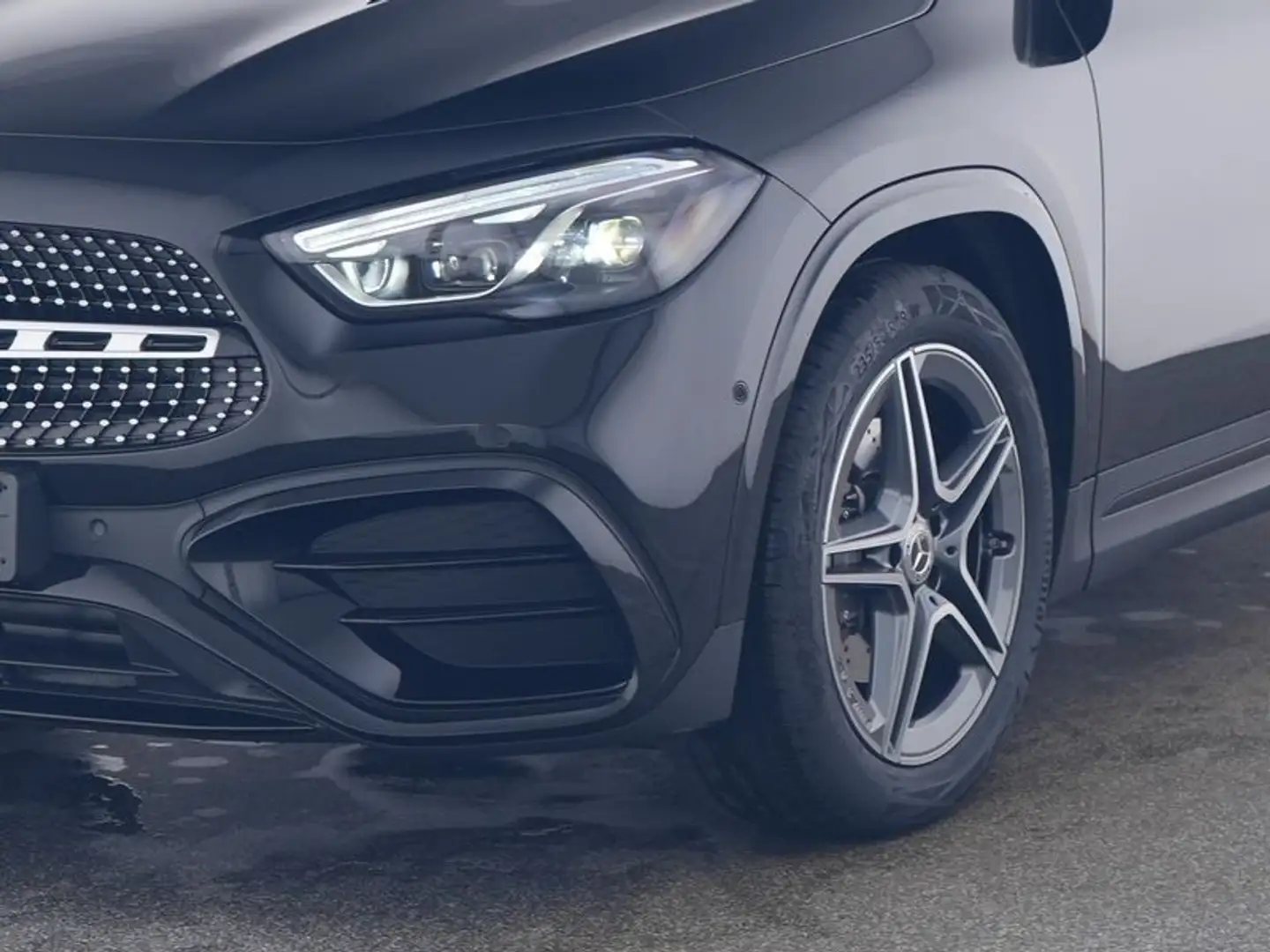 Mercedes-Benz GLA 220 d 4M AMG*AHK*Distro*Totwink*360*Mbeam* Schwarz - 2