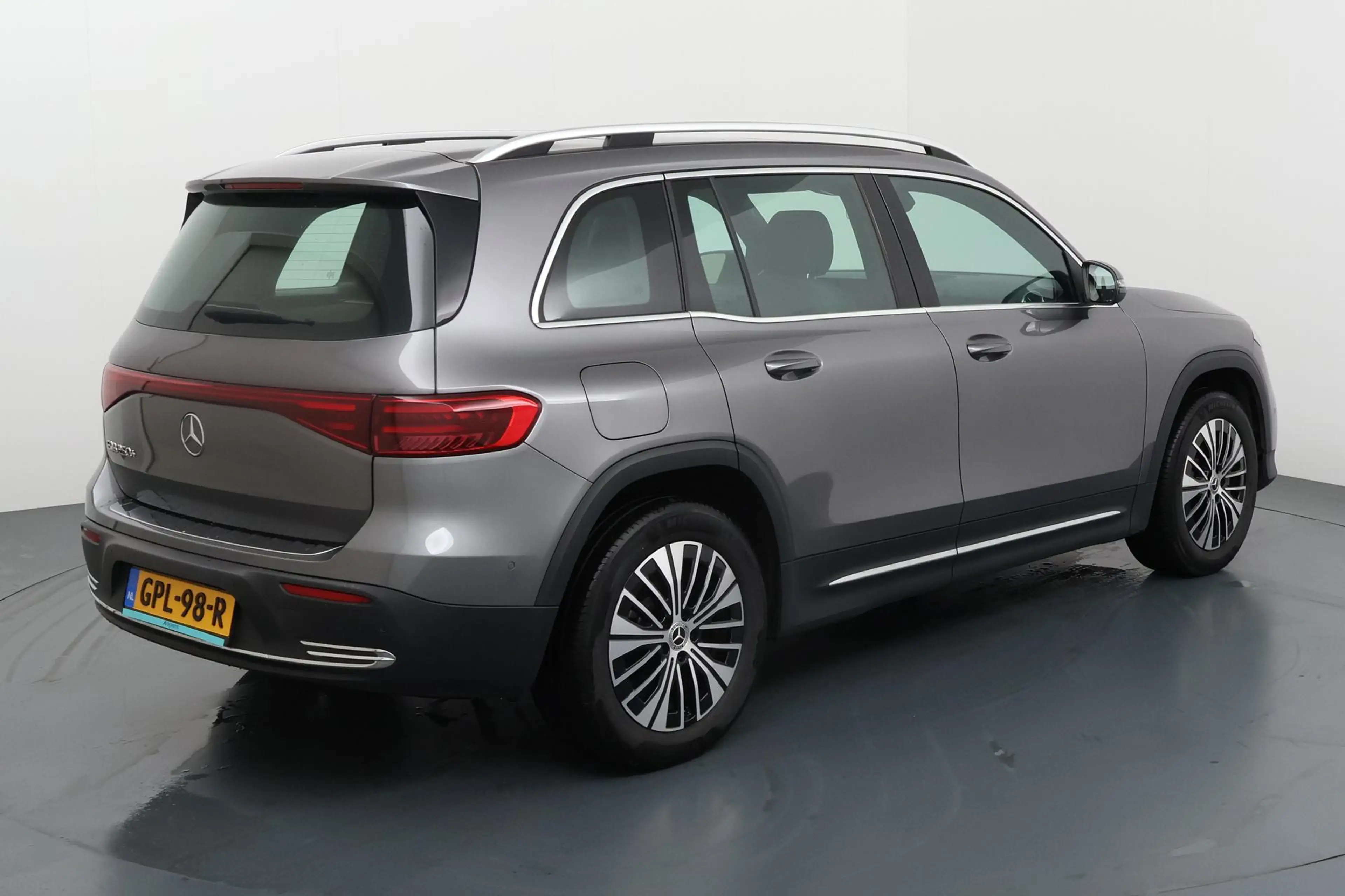 Mercedes-Benz EQB 250 250+ Business Line 71 kWh Ruime en comfortabele el — photo 6