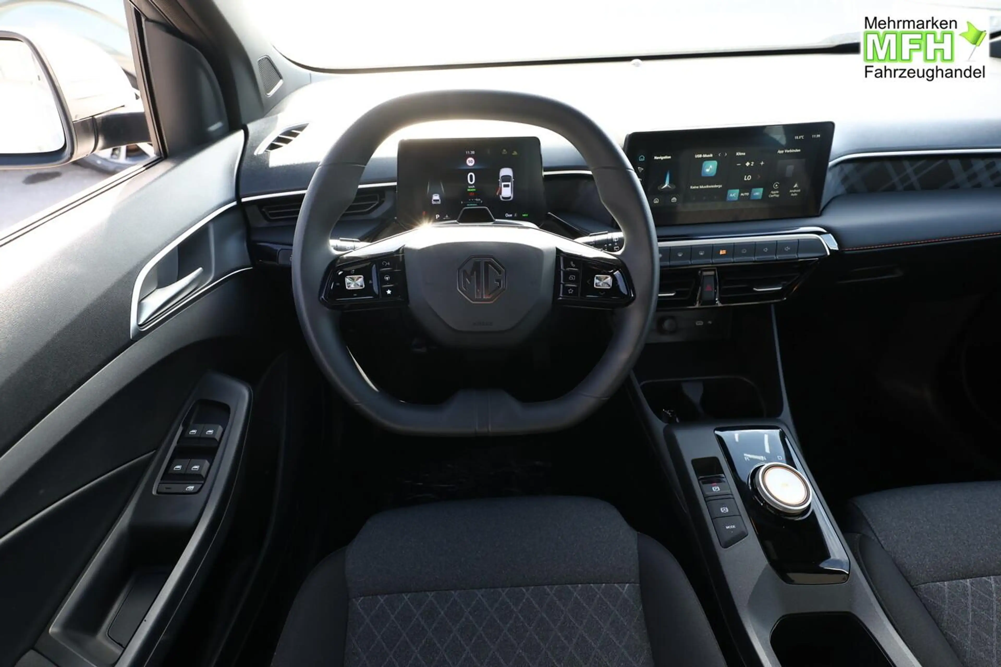 MG MG3 Comfort HEV+ ACC Kam Nav PDC AppCo Klima 16Z 75... — photo 6