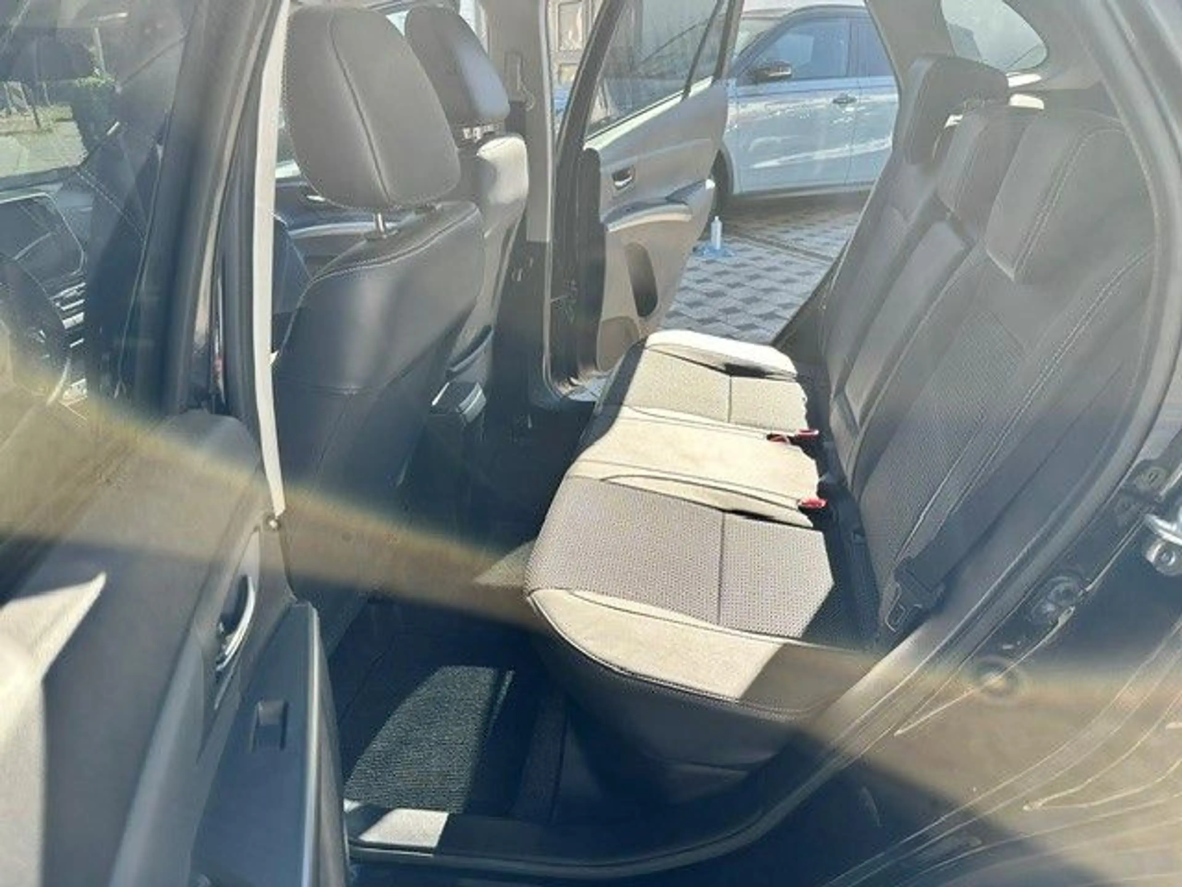Suzuki SX4 S-Cross S-Cross 1.5 Hybrid Comfort+ AGS Allgrip/LED/360° — photo 15