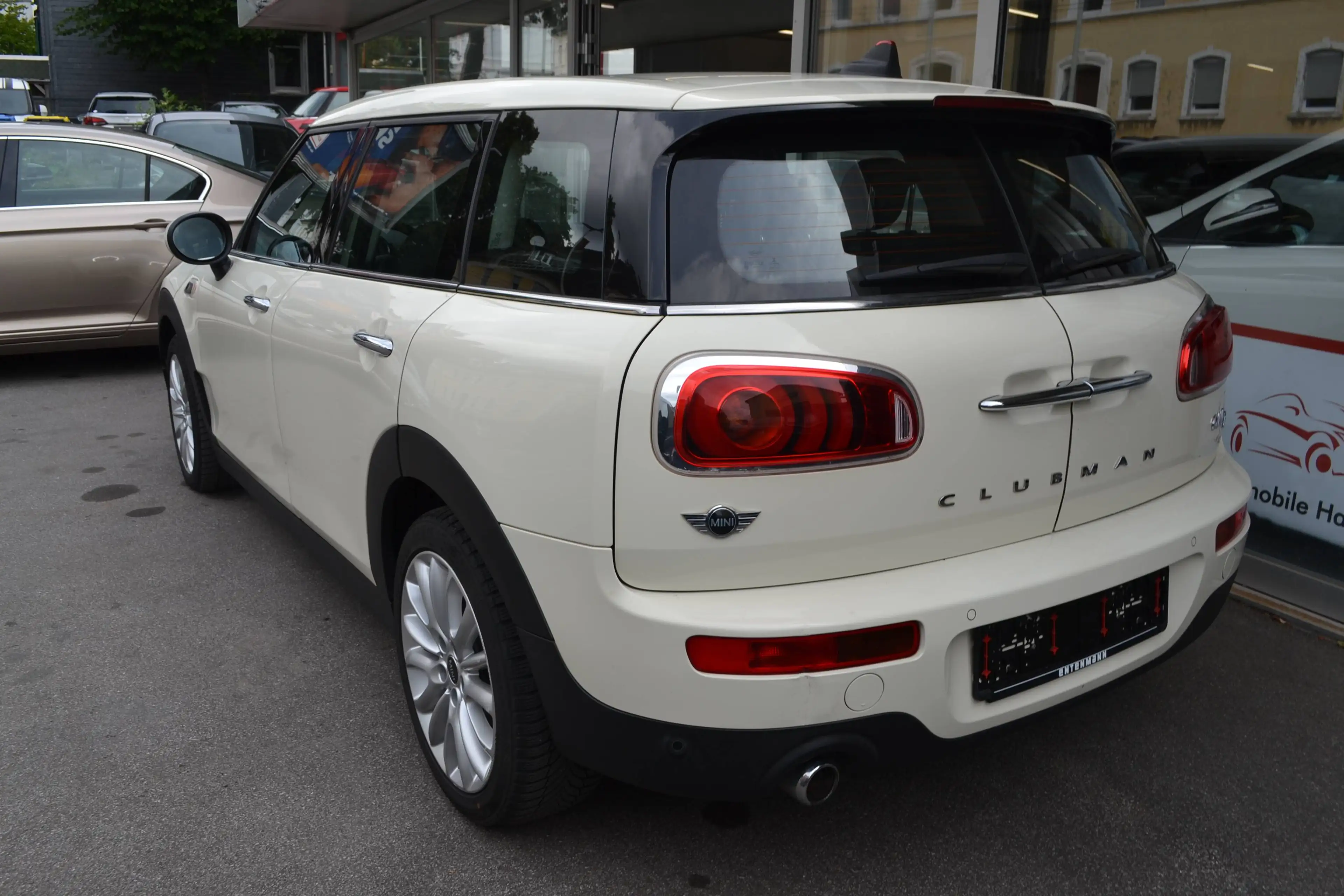 MINI One D Clubman One D CLUBMAN * LED*LEDER*NAVIGATION*KEYLESS&GO* — photo 14