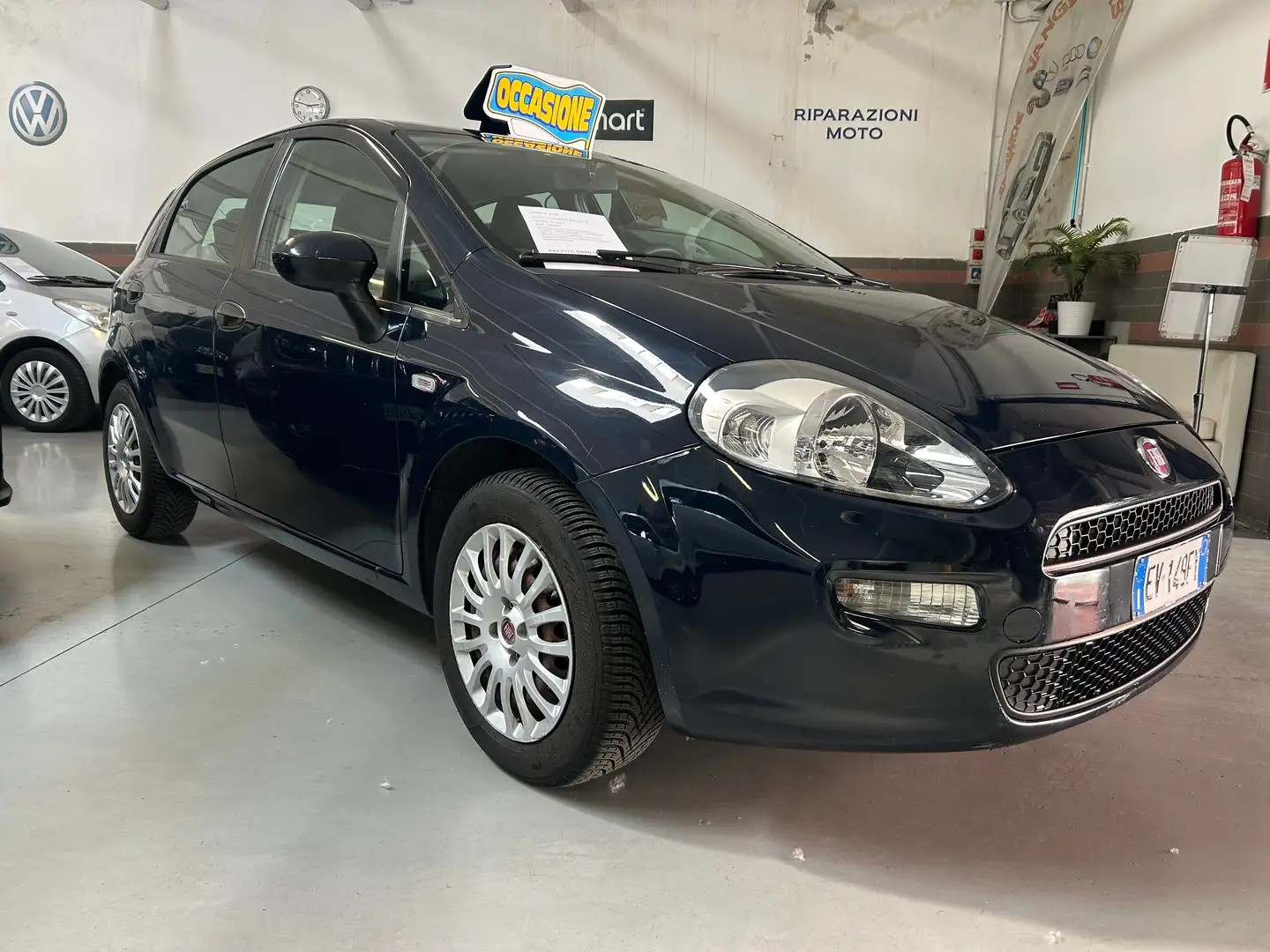 Fiat Punto Punto 5p 1.2 Lounge E6 Blau - 1