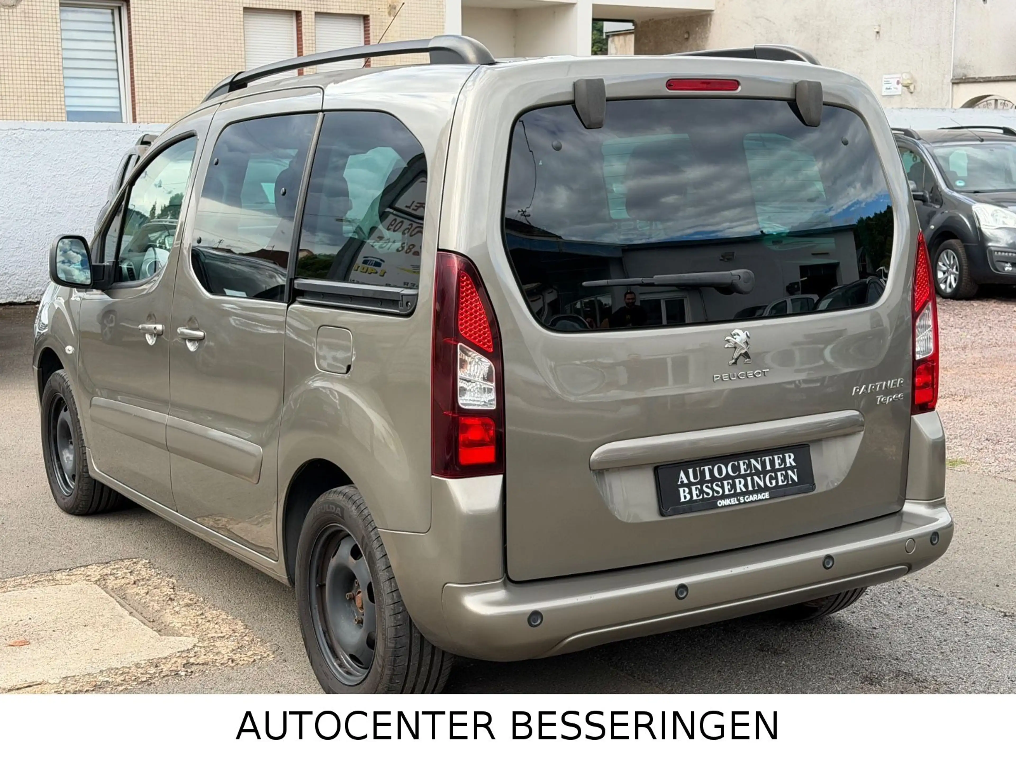Peugeot Partner Tepee * KLIMA * AUS 1.HAND * 5-SITZER * — photo 4