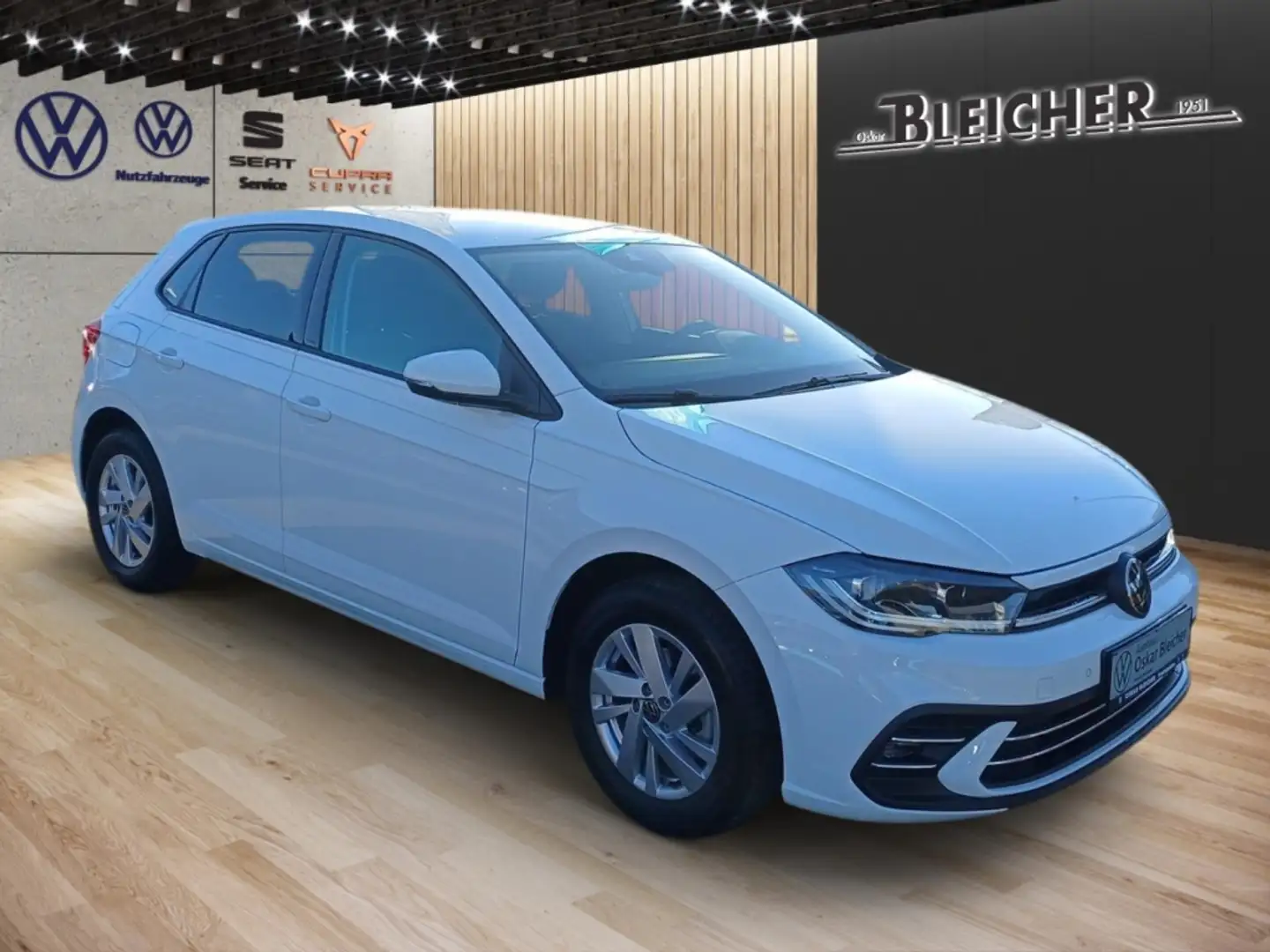 Volkswagen Polo VI 1.0 TSI ''Style''  abn. AHK+Rückfahrkamera Weiß - 2