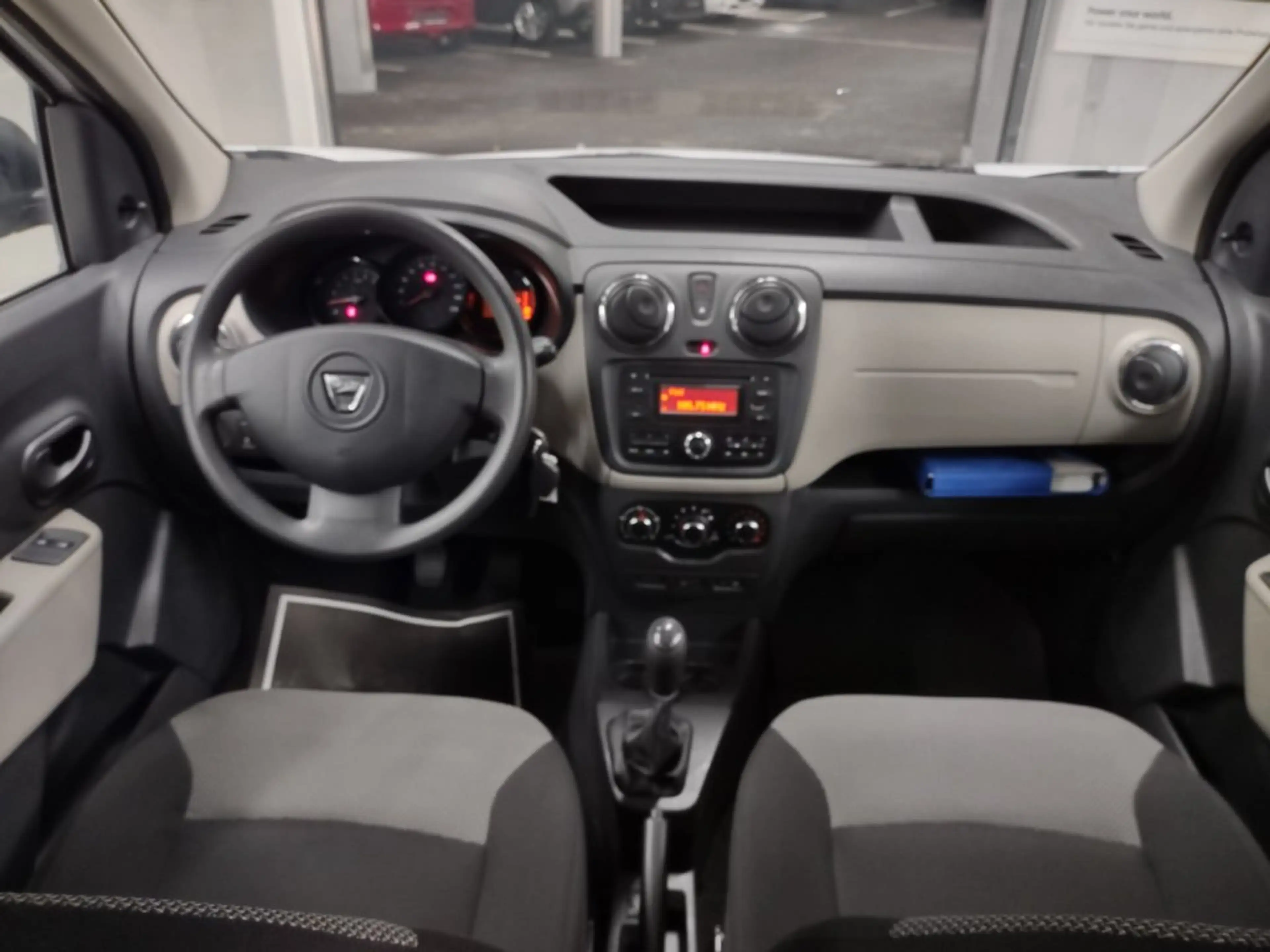 Dacia Dokker Essential 2016 TCe 115 S&S — photo 8
