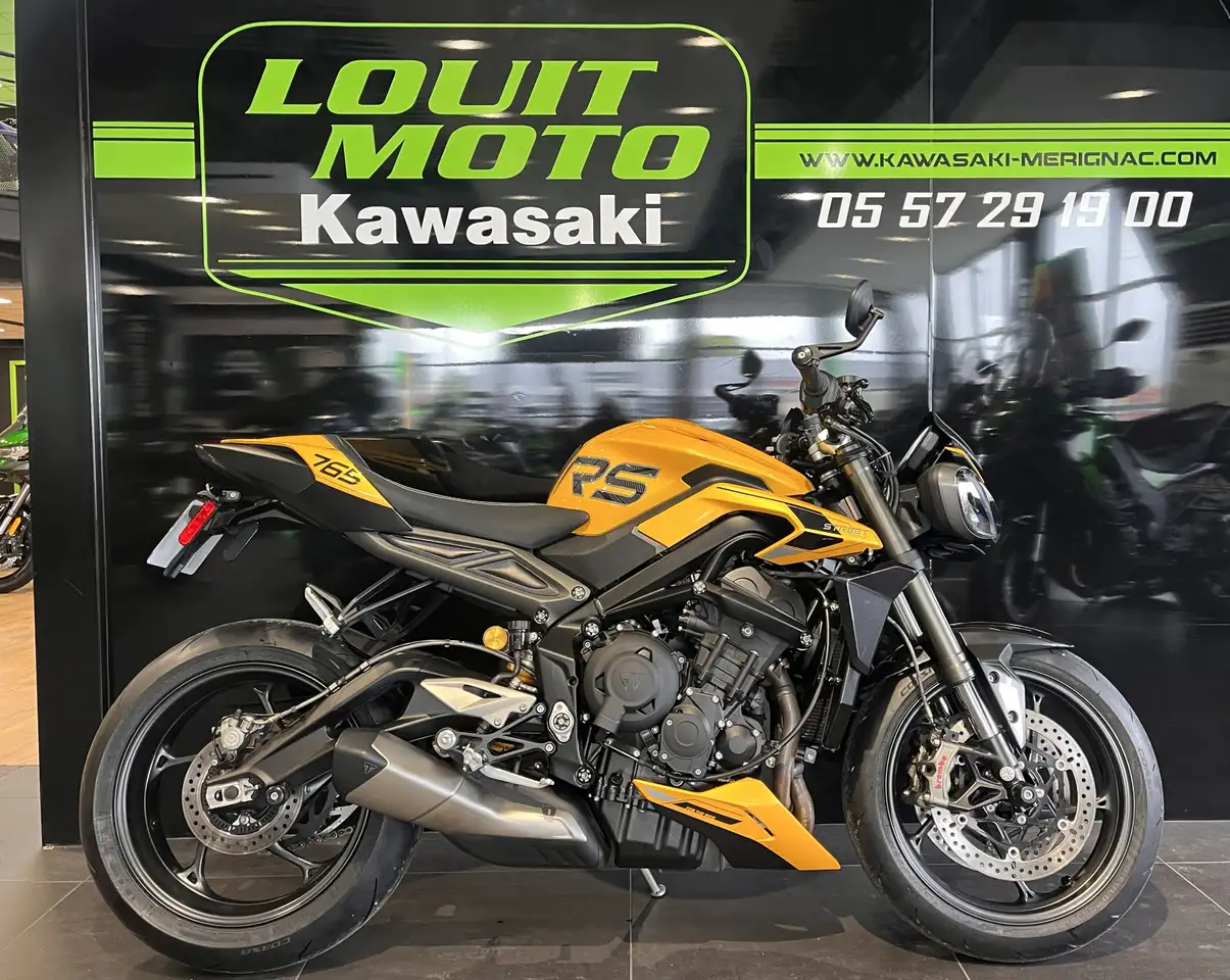 Triumph Street Triple 765