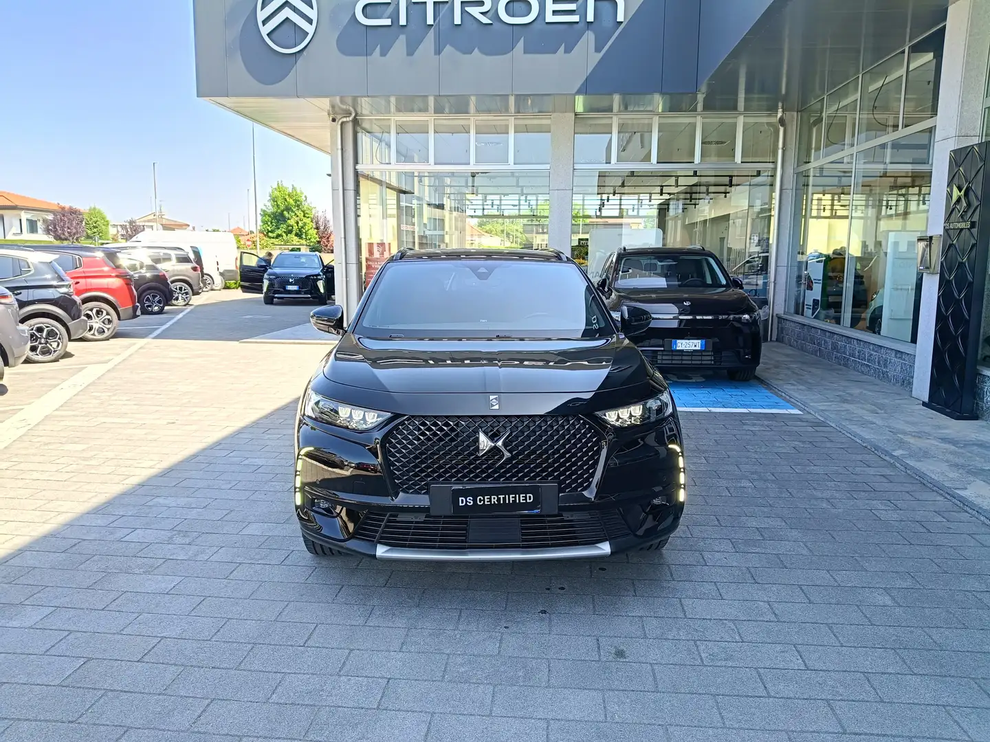 DS Automobiles DS 7 Crossback PHEV 1.6 Plug-In Hybrid 300cv EAT8 LOUVRE USATO Schwarz - 2