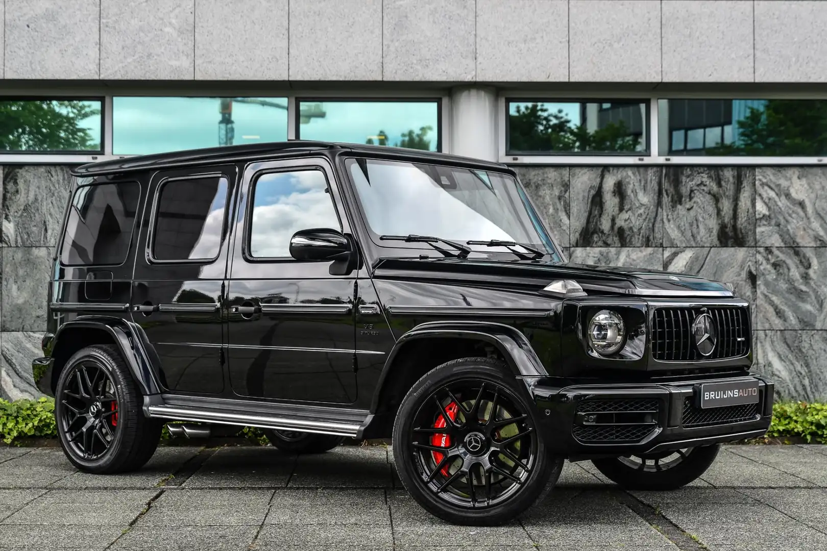 Mercedes-Benz G 63 AMG |Night-pakket|Schuifdak|Massage|360camera|Burmeste Zwart - 2
