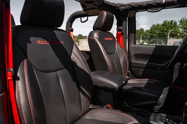 Jeep Wrangler view 4