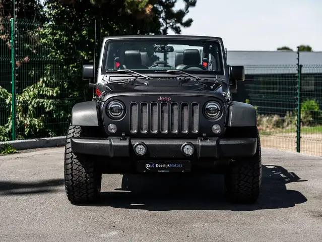Jeep Wrangler view 17