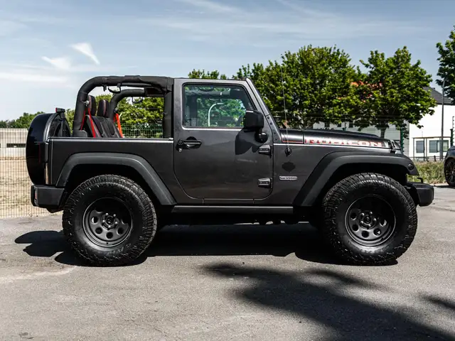 Jeep Wrangler view 8