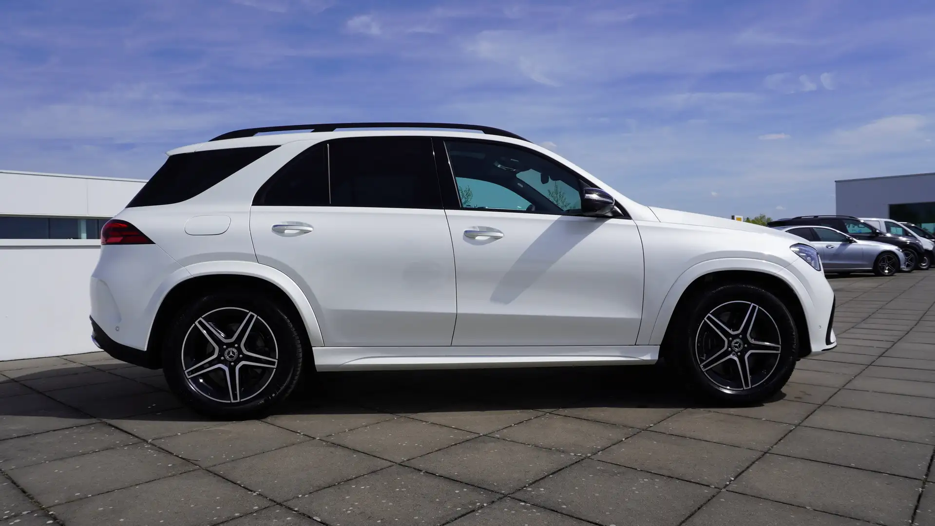 Mercedes-Benz GLE 400 e 4M F AMG/FULL/AIRMATIC/PANODAK/HEADUP/BURMEST White - 2