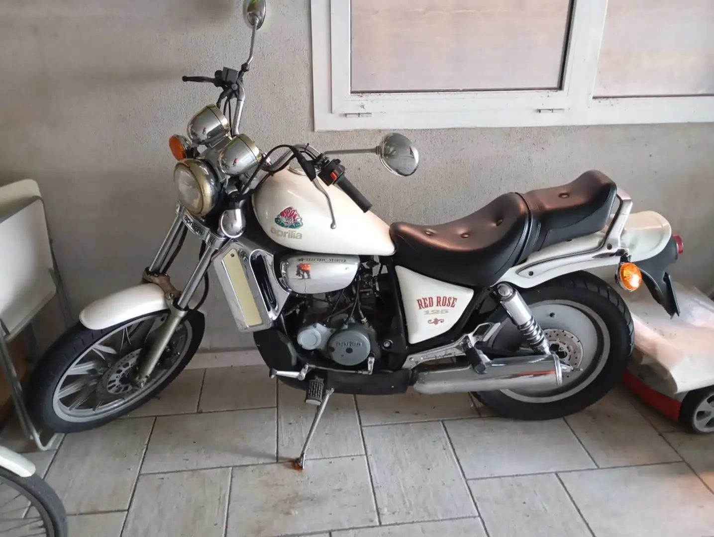 Aprilia Red Rose 125 Wit - 1
