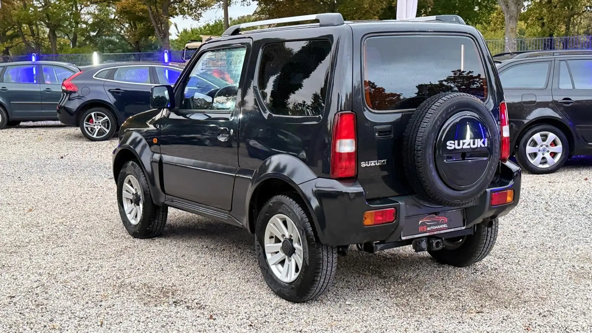 Suzuki Jimny Jimny 1.3*Kamera*AHK*TÜV*Klima*Leder Schwarz - 2